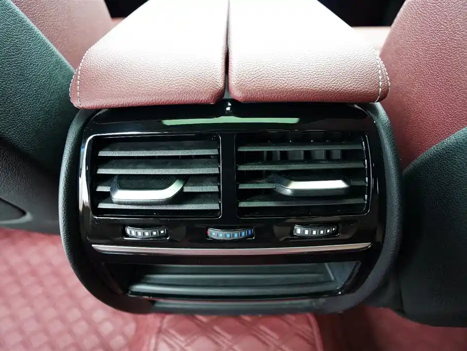 BMW 5 Series 2022 Facelift 530Li Leading M Sport Package фото 16