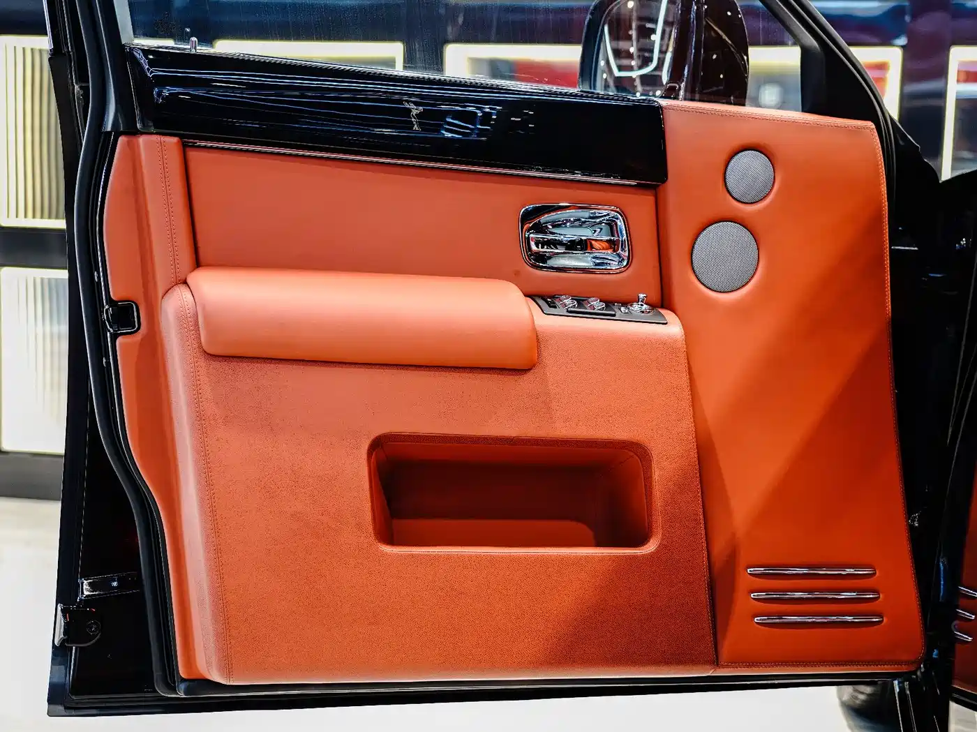 Rolls-Royce Phantom 2014 2013 6.7L Extended Wheelbase (EWB)