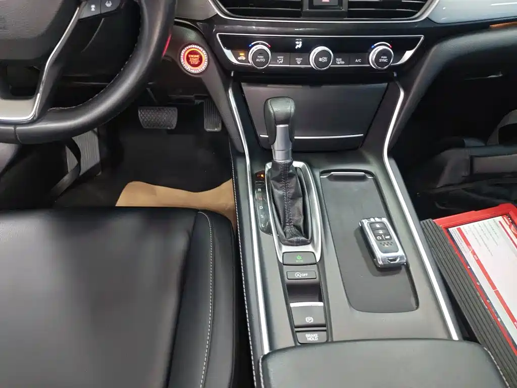 Honda Inspire 2019 2019 260TURBO Deluxe Edition China V