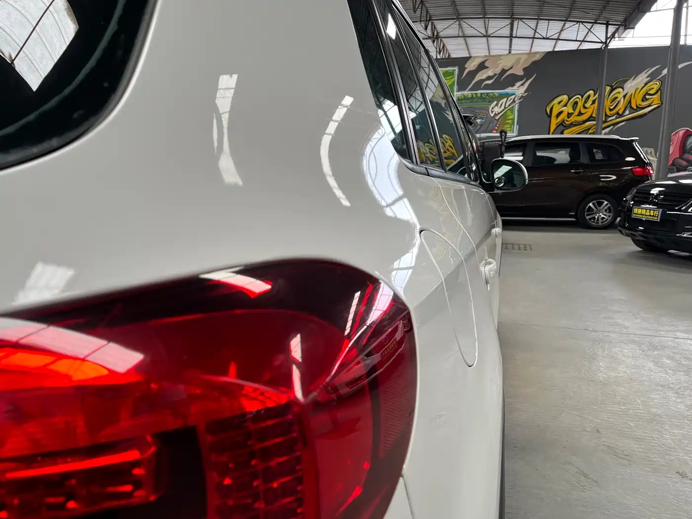 Volkswagen Tiguan 2013 1.8TSI Auto 2WD Trend Edition фото 11