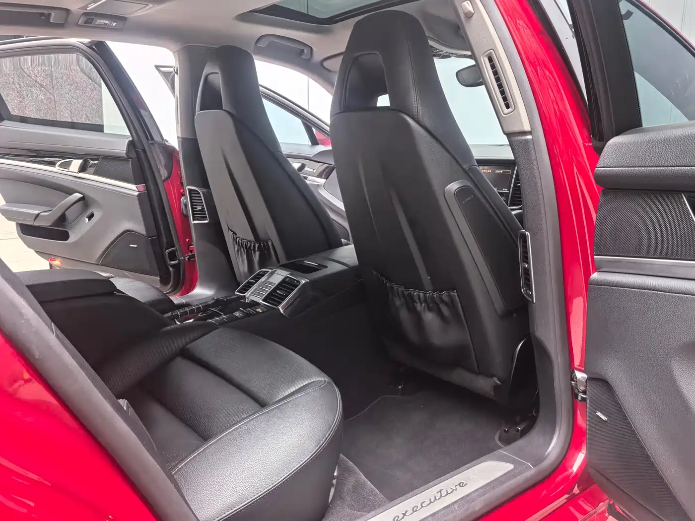 Porsche Panamera 2014 Panamera Executive 3.0T фото 16