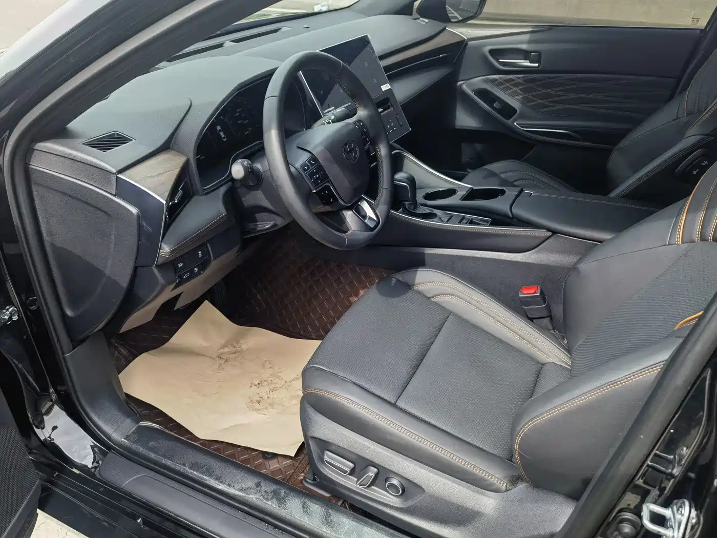 Toyota Avalon 2024 Hybrid 2.0L Luxury Edition фото 7