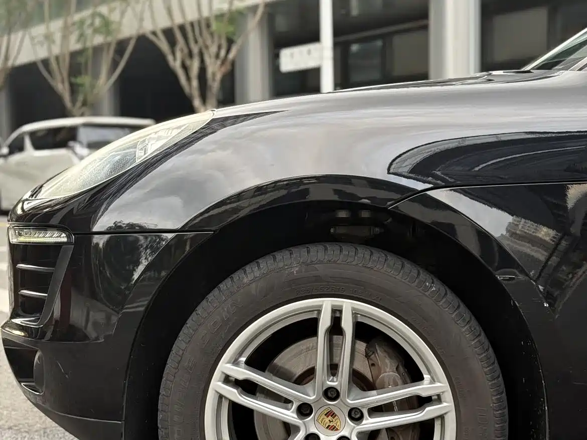 Porsche Macan 2014 Macan 2.0T фото 14