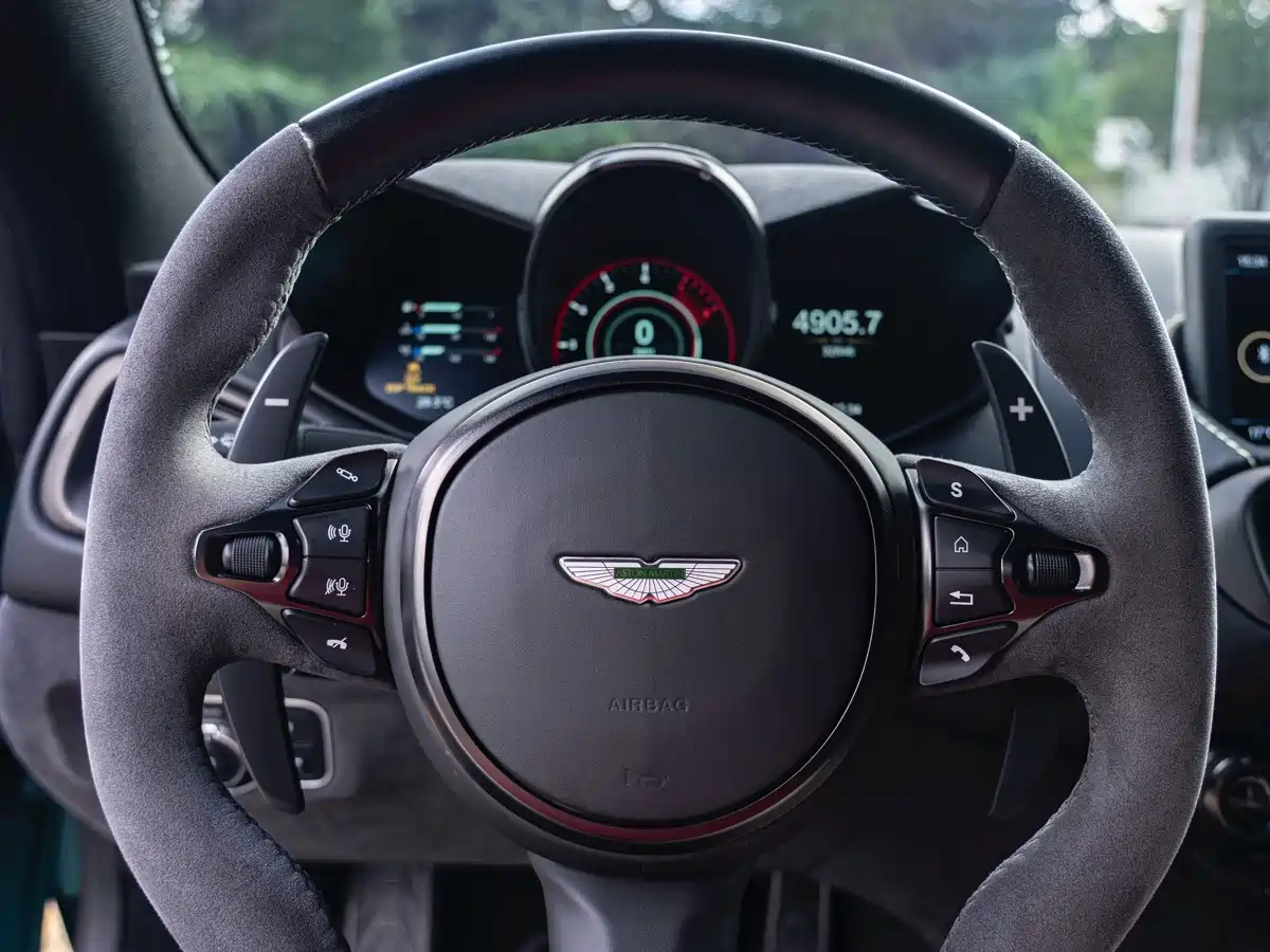 Aston Martin V8 Vantage 2022 2022 4.0T V8 F1 Edition Coupe