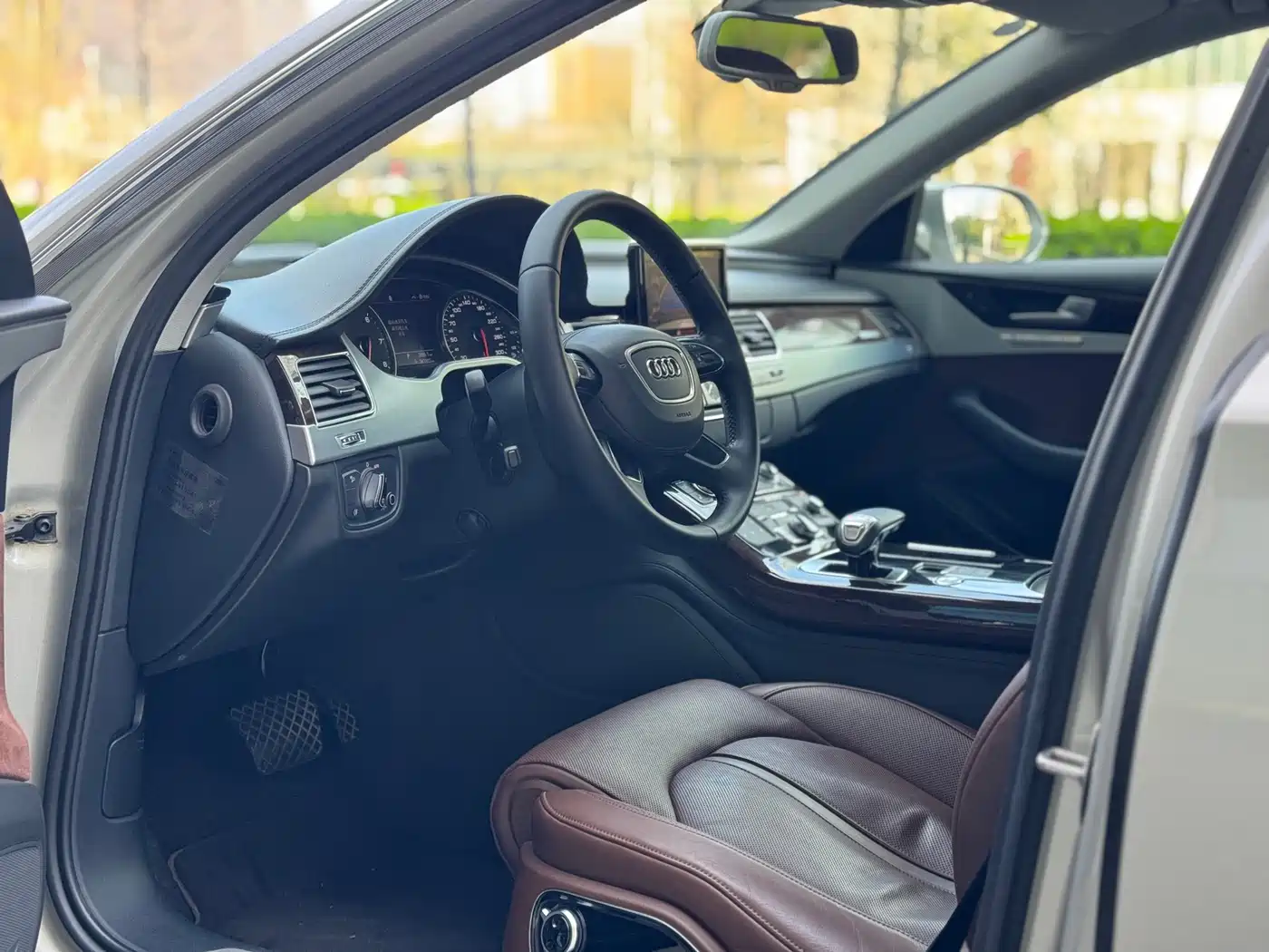 Audi A8 2014 A8L 45 TFSI quattro Luxury фото 9