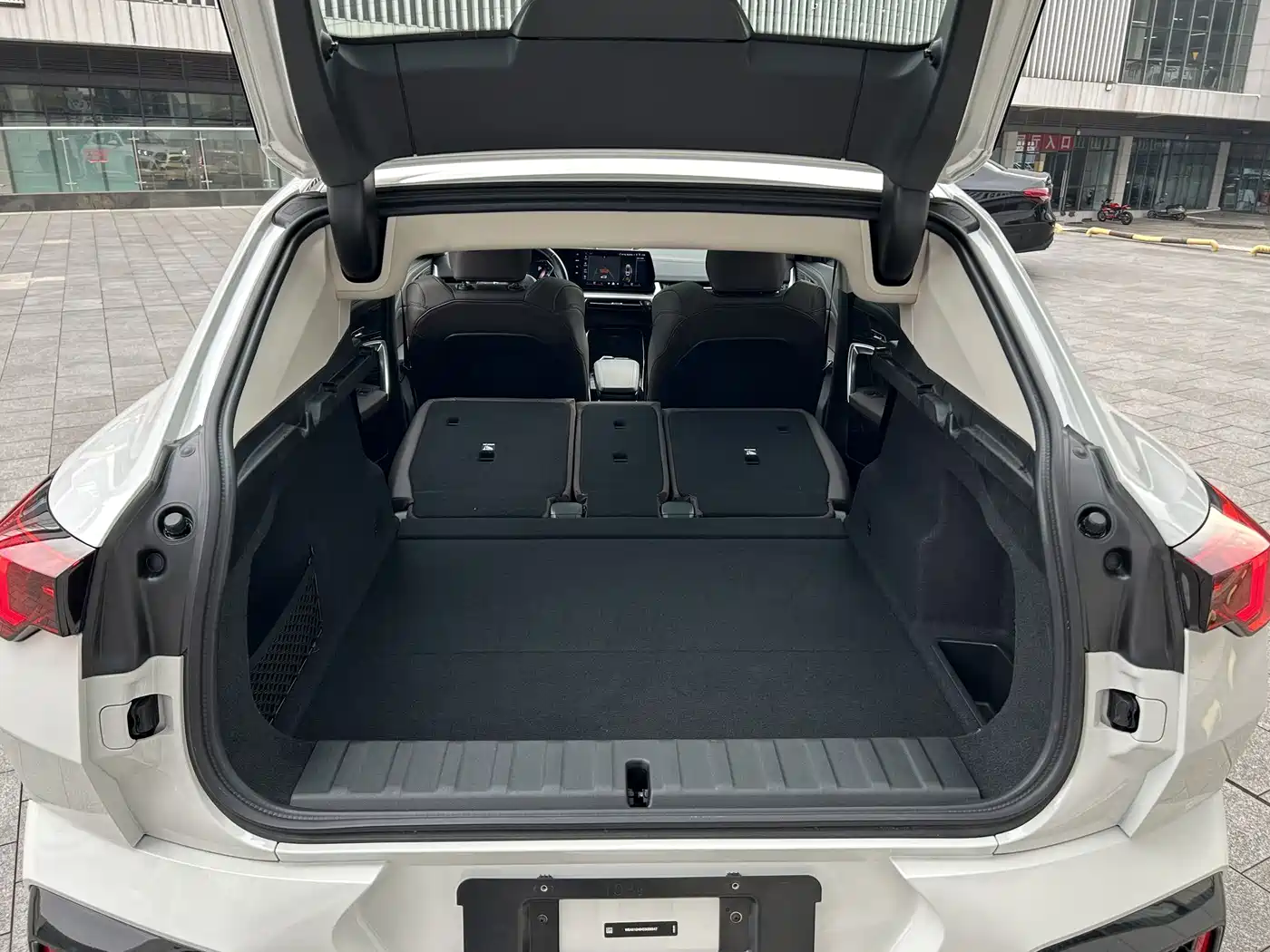 BMW X2 (Import) 2025 2024 sDrive25i M Sport Package