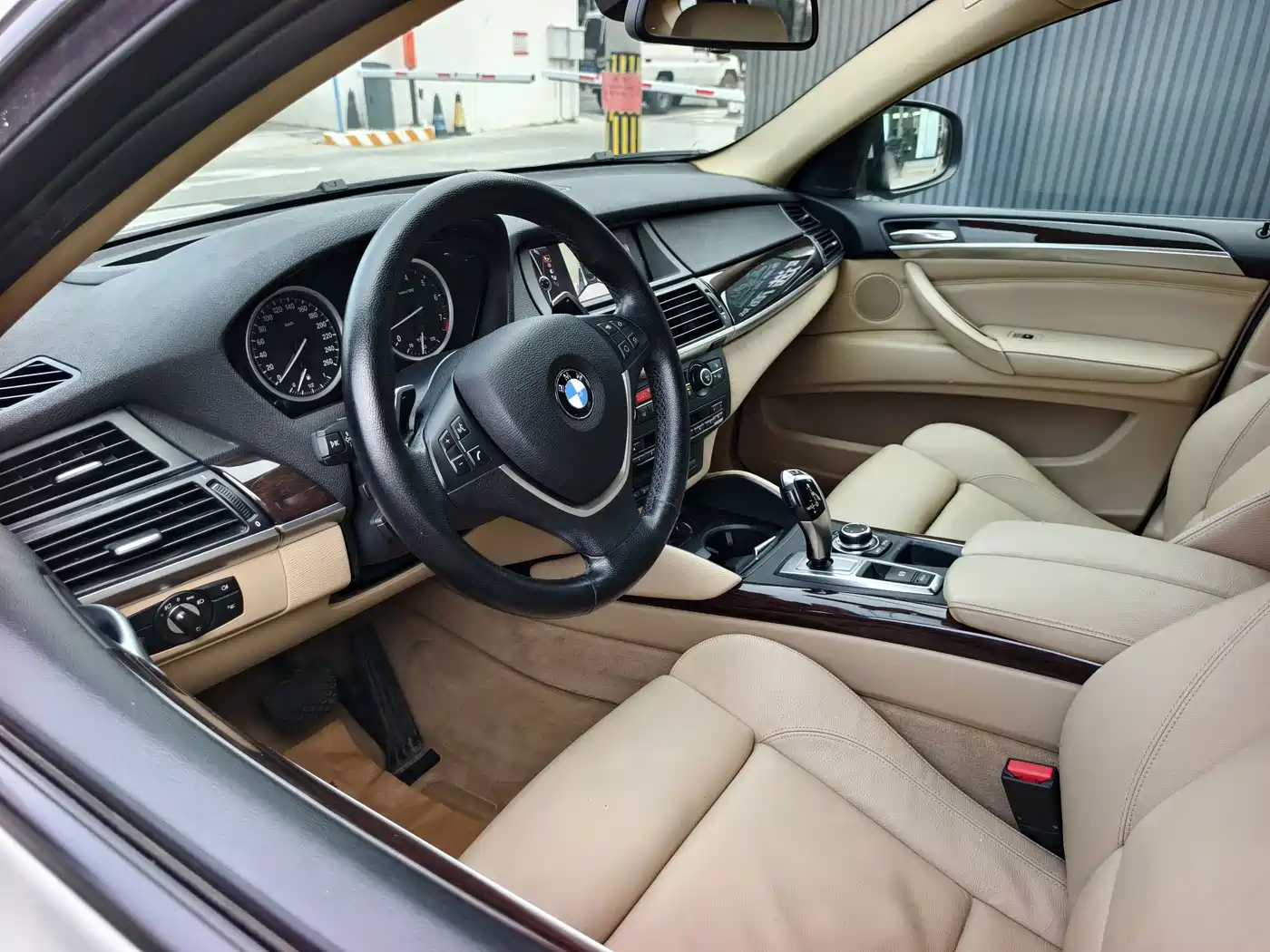 BMW X6 2011 2011 xDrive35i