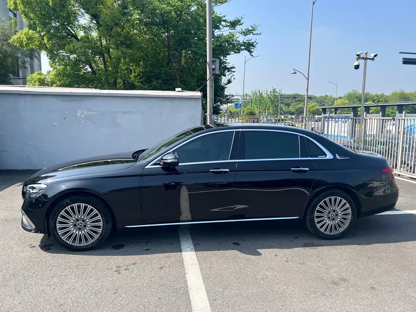 Mercedes-Benz E-Class 2022 Facelift E 300 L Luxury Style фото 6