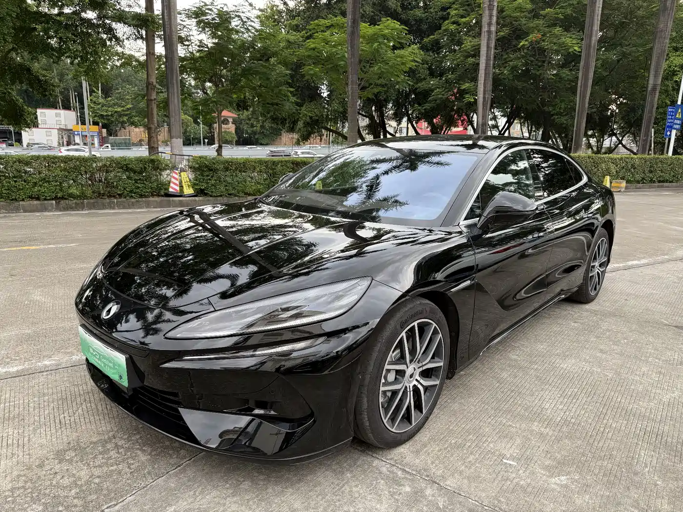 2024 Denza Z9