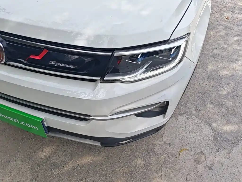 Changan CS35 PLUS 2019 2018 1.6L Manual Cool Connect China V