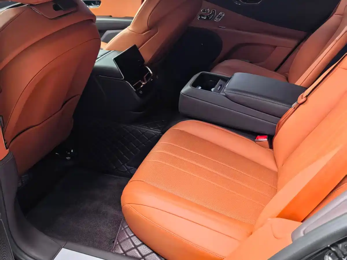 Bentley Flying Spur 2024 2024 4.0T V8 Standard Edition