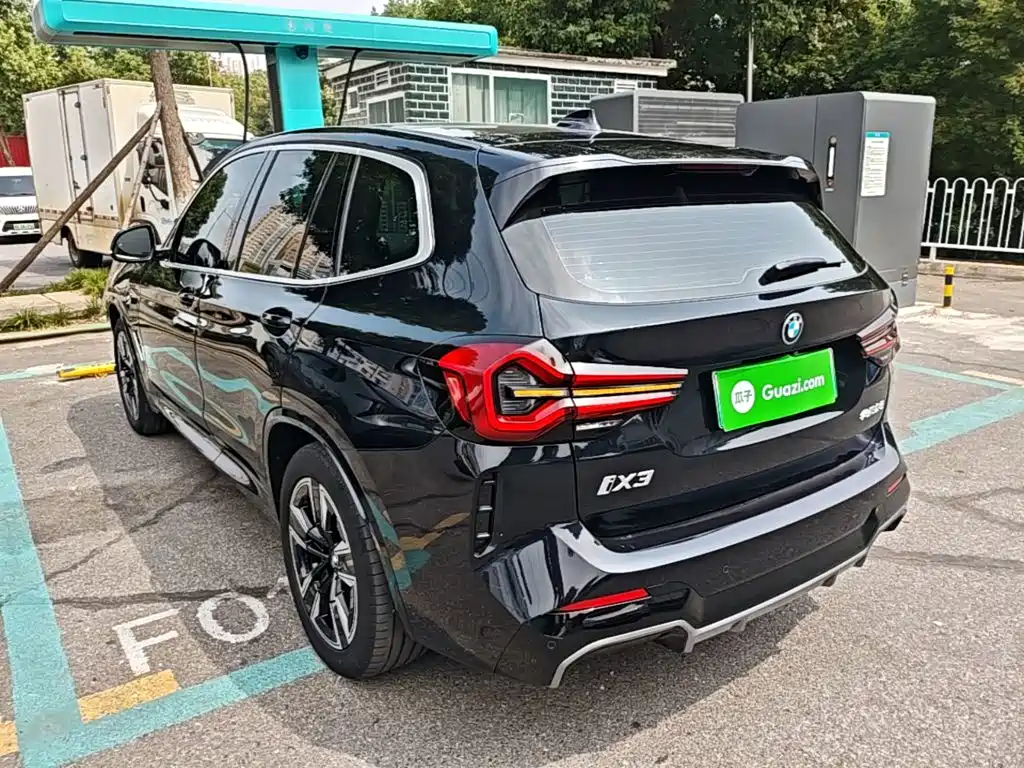 Фото 5 - BMW iX3
