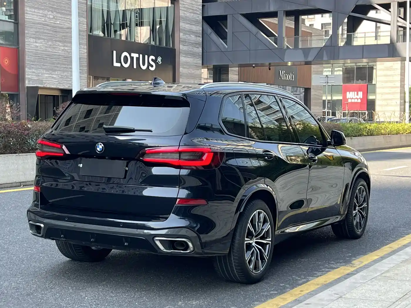 BMW X5 (Import) 2020 xDrive40i M Sport Package фото 5