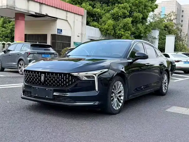 Besturn B70 2022