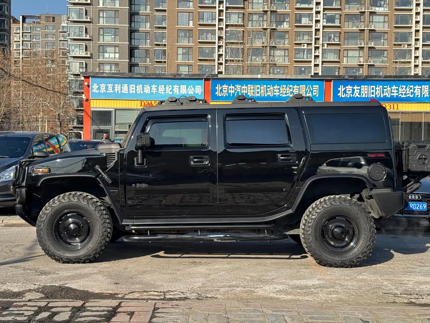 Hummer H2 2013 2008 Model 6.2 AT