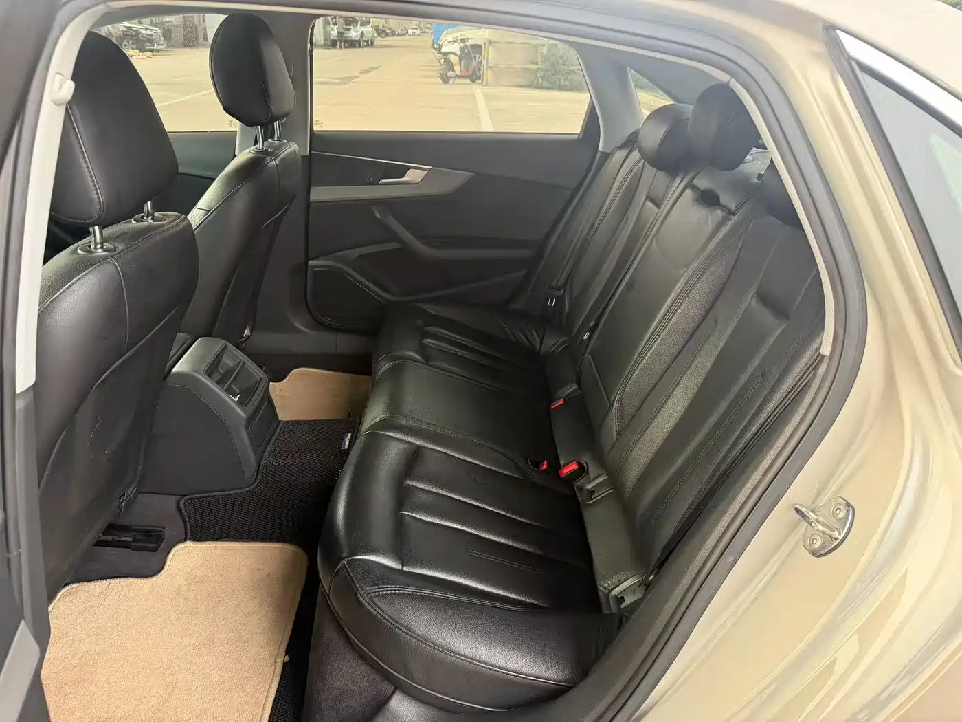 Audi A4L 2017 40 TFSI Progressive фото 7
