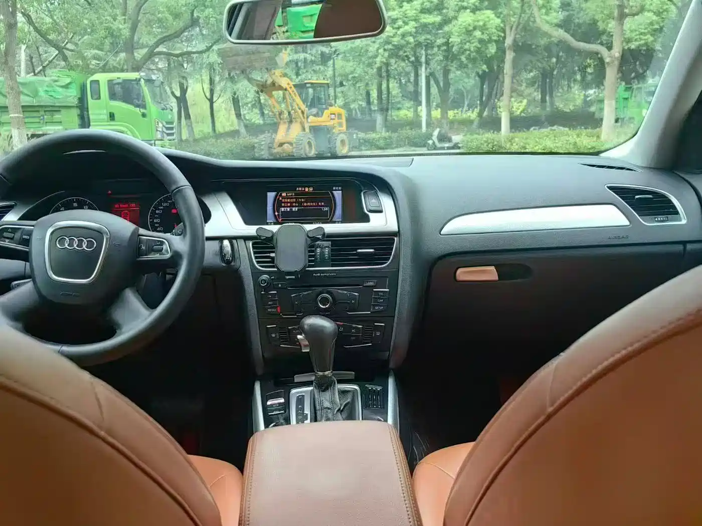 Audi A4L 2012 2.0 TFSI Auto Comfort фото 9