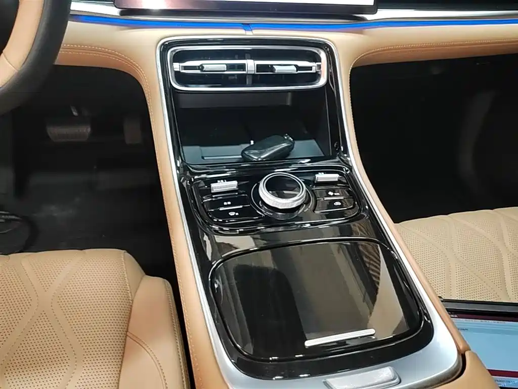 Geely Galaxy Galaxy A7 2025 EM-i фото 14