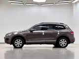 Фото 29 - Volkswagen Touareg