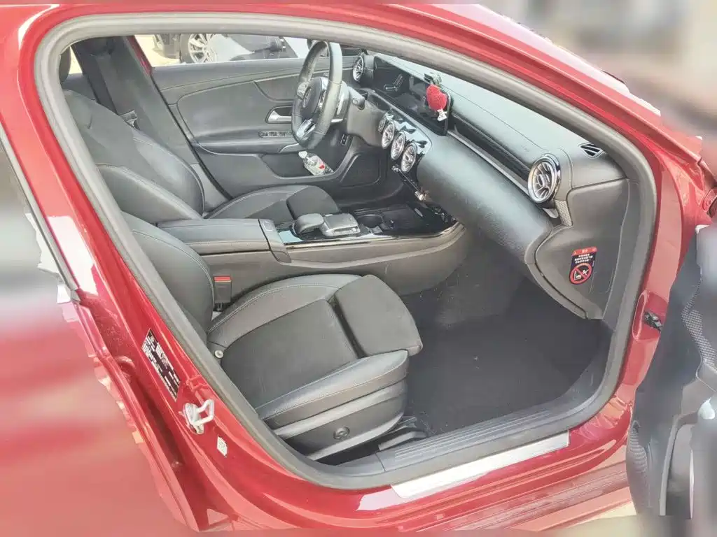 Mercedes-Benz A-Class, миниатюра 13