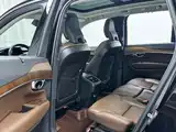 Фото 6 - Volvo XC90