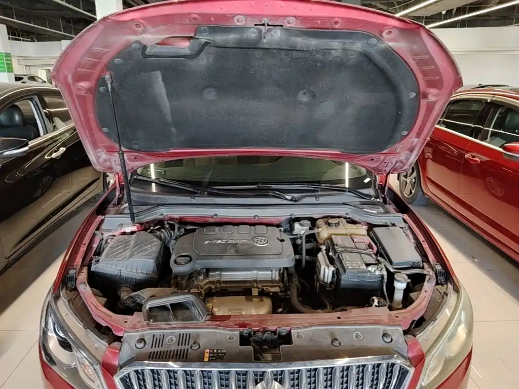 Фото 20 - Buick Excelle