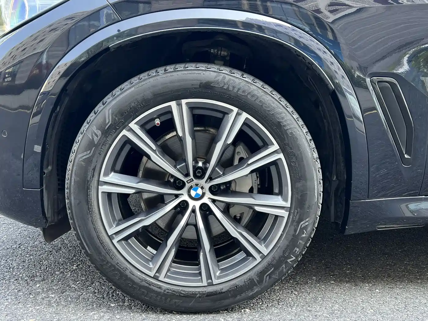 BMW X5 (Import) 2020 xDrive40i M Sport Package фото 18