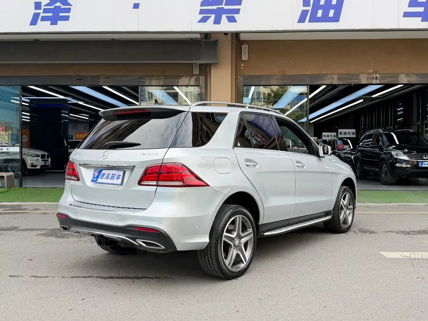 Mercedes-Benz GLE 2015 GLE 350 d 4MATIC фото 14