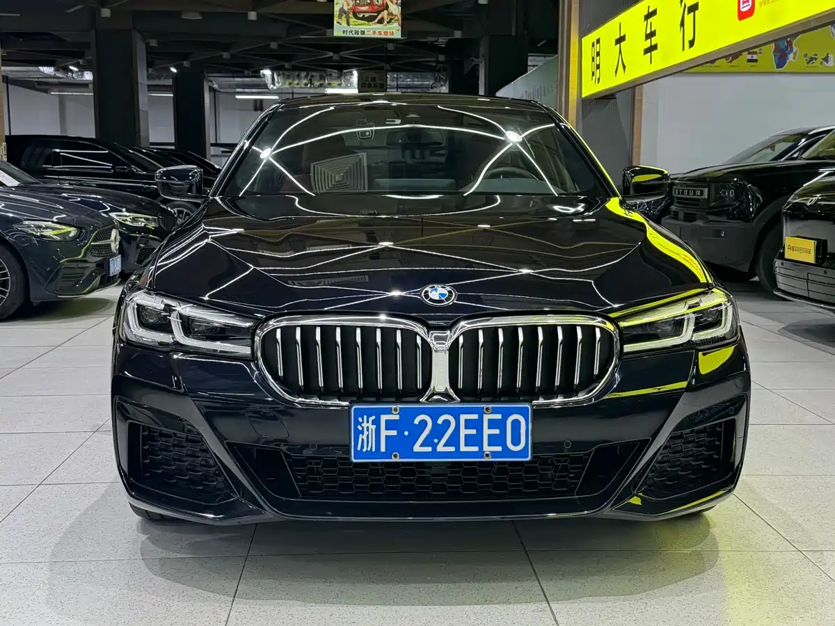 BMW 5 Series 2022 Facelift 530Li Leading M Sport Package