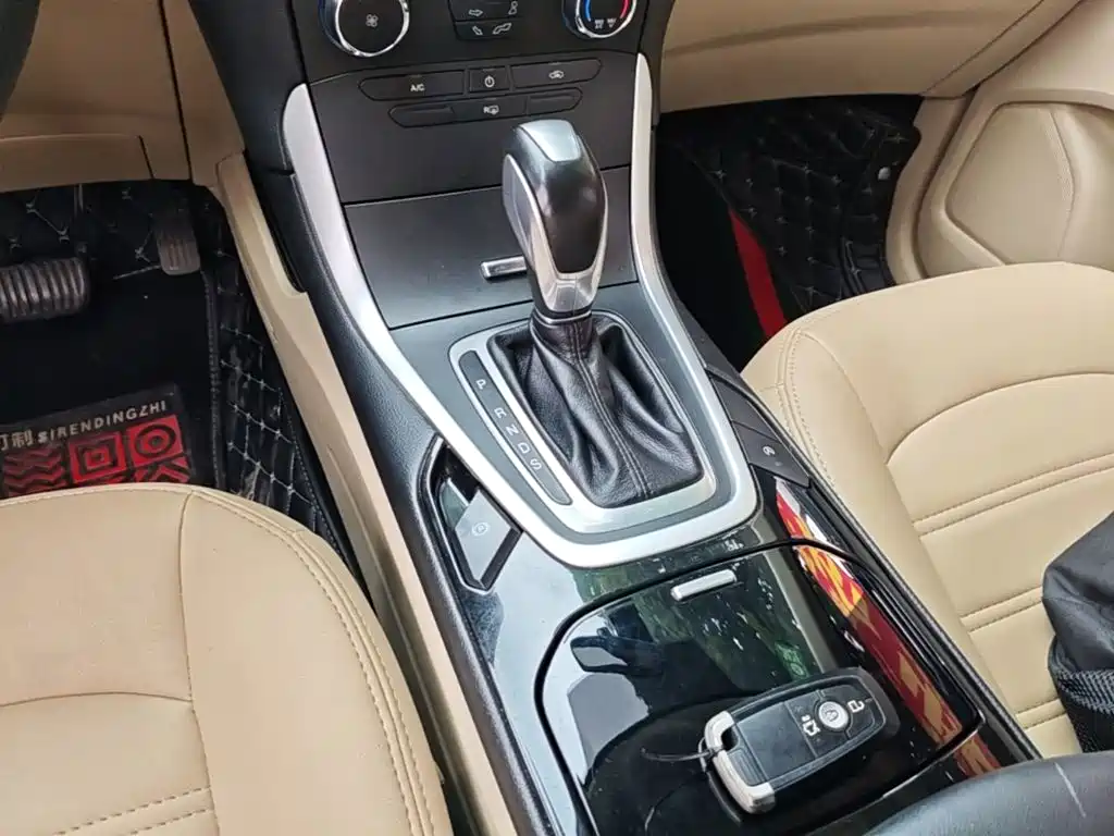 Ford Edge 2019 2018 EcoBoost 245 FWD Elite 5-seat China V