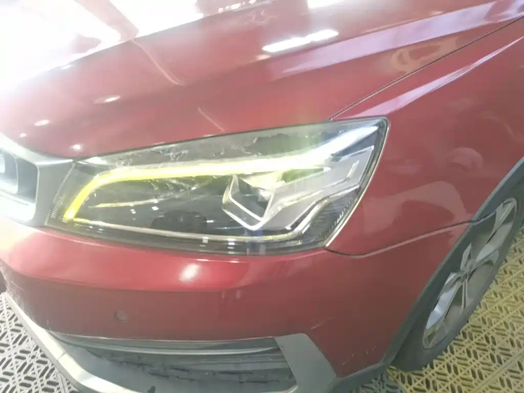 Фото 24 - Geely Vision S1