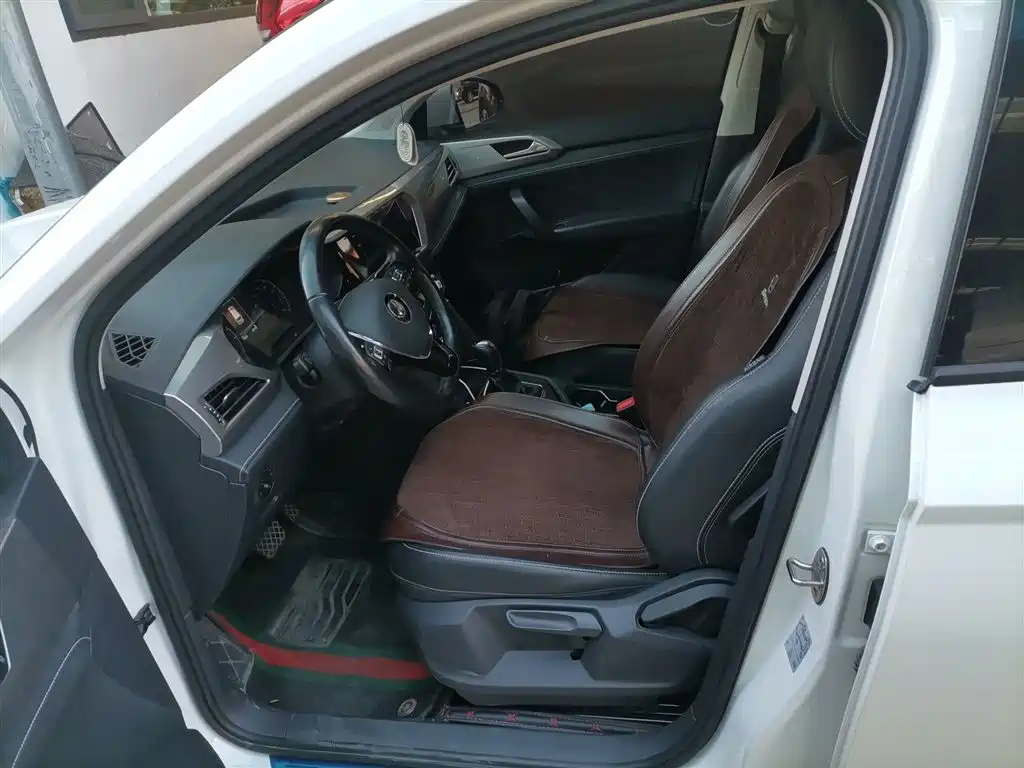 Volkswagen Tharu New Energy 2021 Panorama Premium Edition фото 7