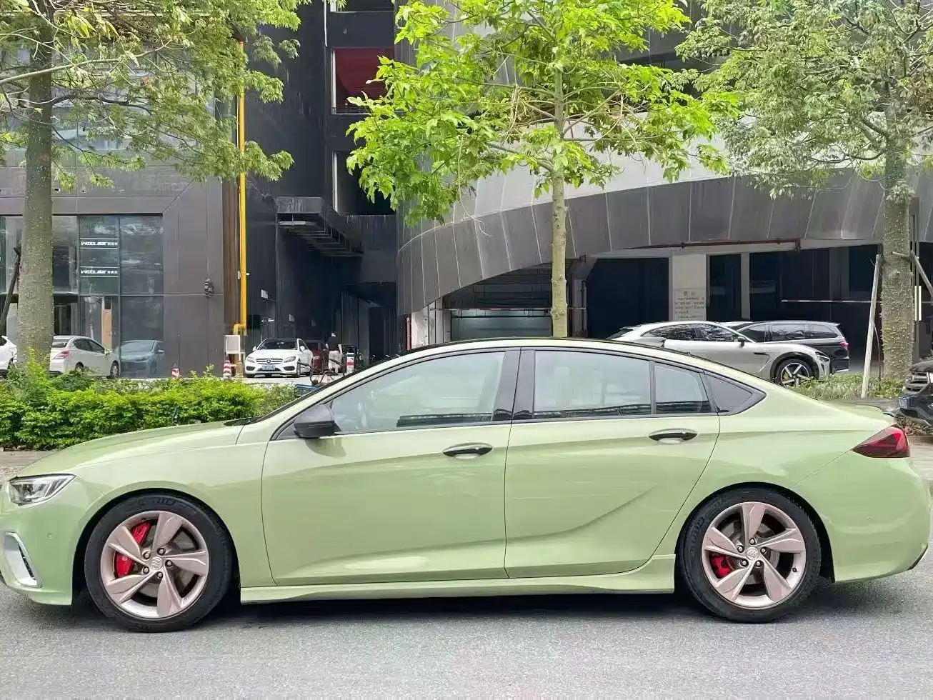 Buick Regal 2019 GS 28T Premium China VI фото 8