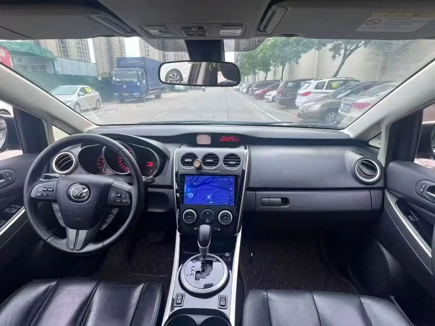 Фото 8 - Mazda CX-7