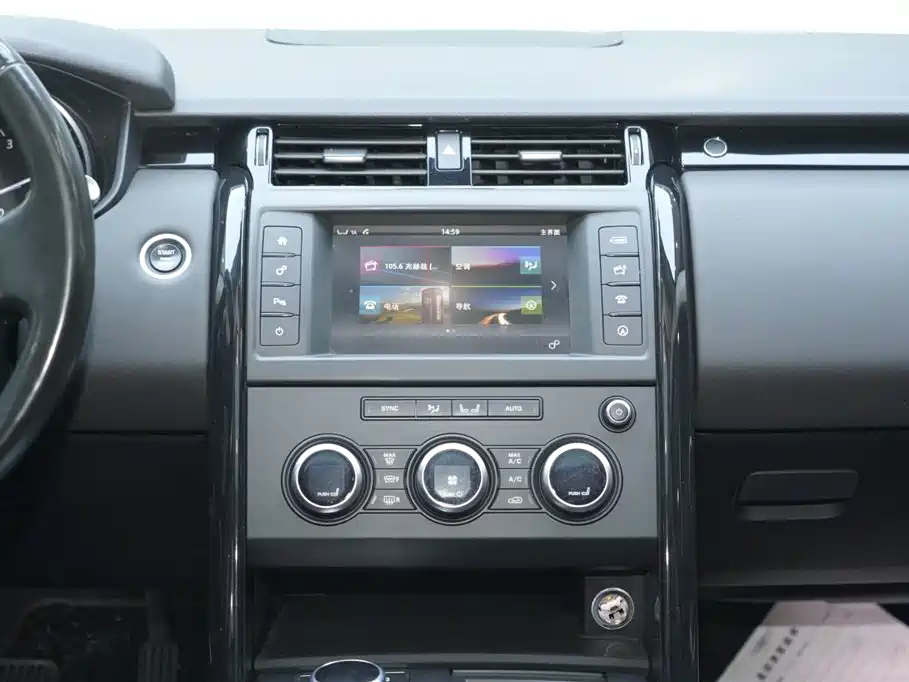 Land Rover Discovery 2017 3.0 SC V6 SE фото 20