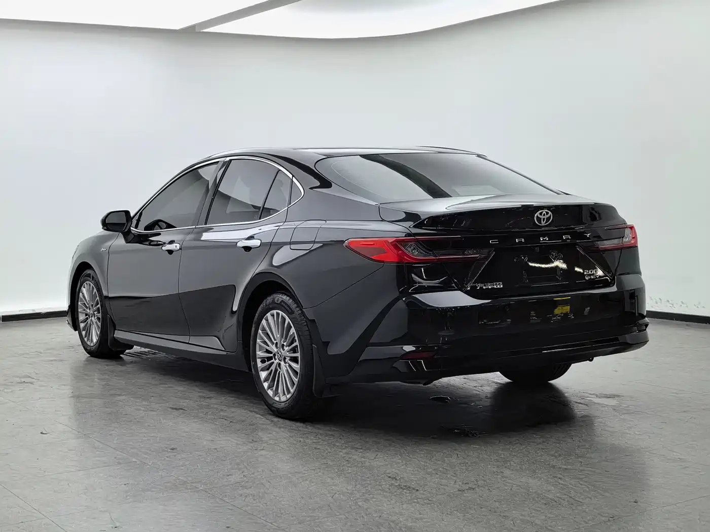 Toyota Camry 2025 2024 Hybrid 2.0HG Premium Edition
