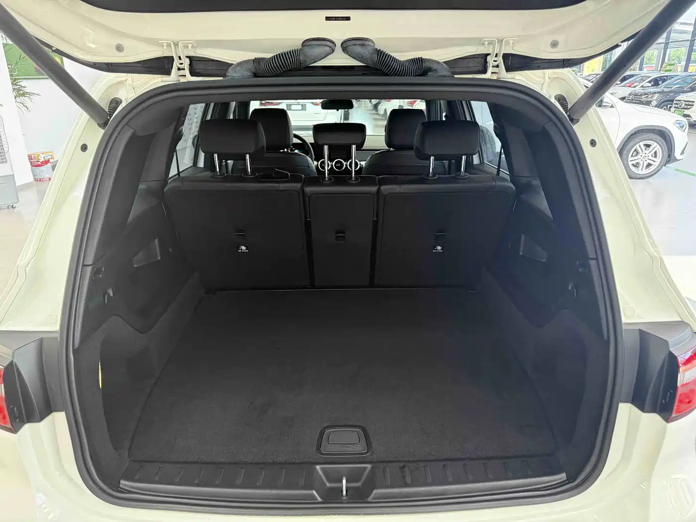 Фото 15 - Mercedes-Benz GLB