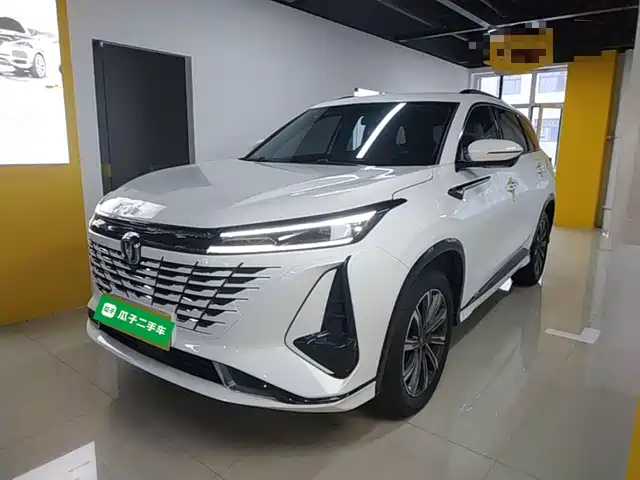 Changan CS75PLUS 1.5T, автомат, Премиум, 3-е поколение