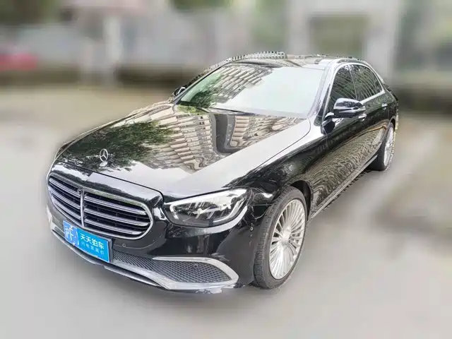 Mercedes-Benz E-Class 2021 Facelift E 300 L Luxury — фото 1