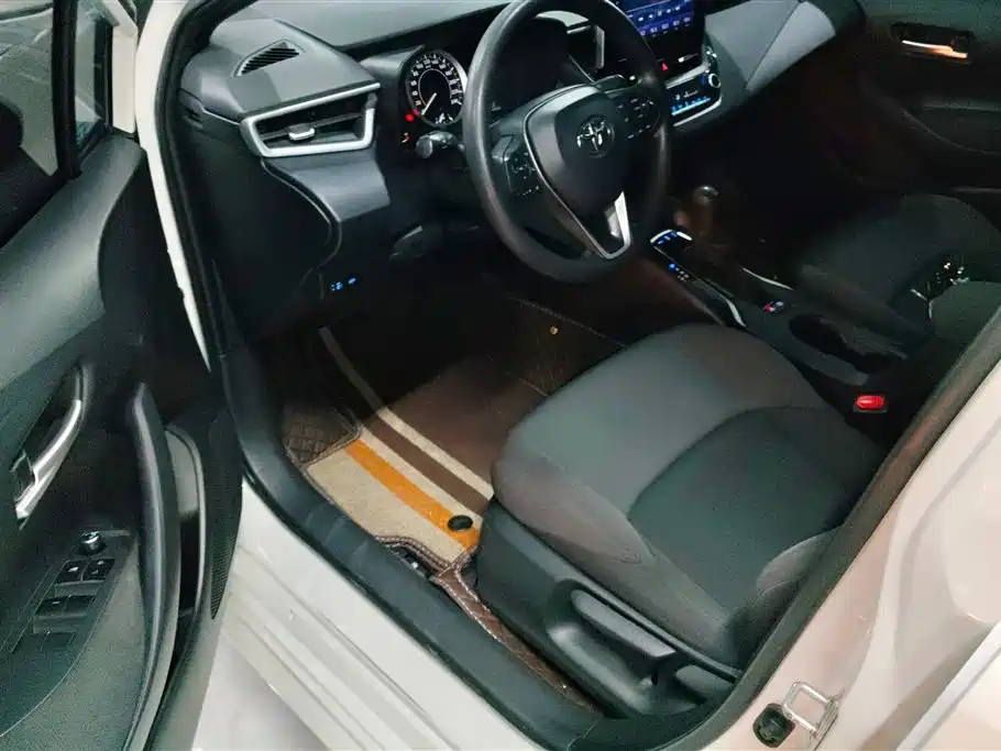 Toyota Levin 2019 185T CVT Luxury Edition China V фото 9