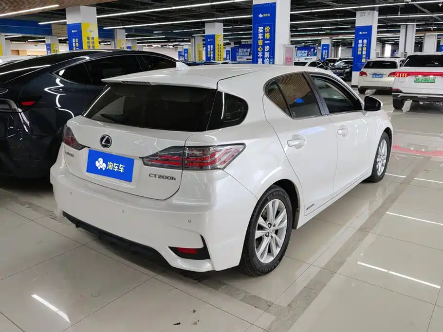 Lexus CT 2016 2014 CT200h Comfort Monochrome