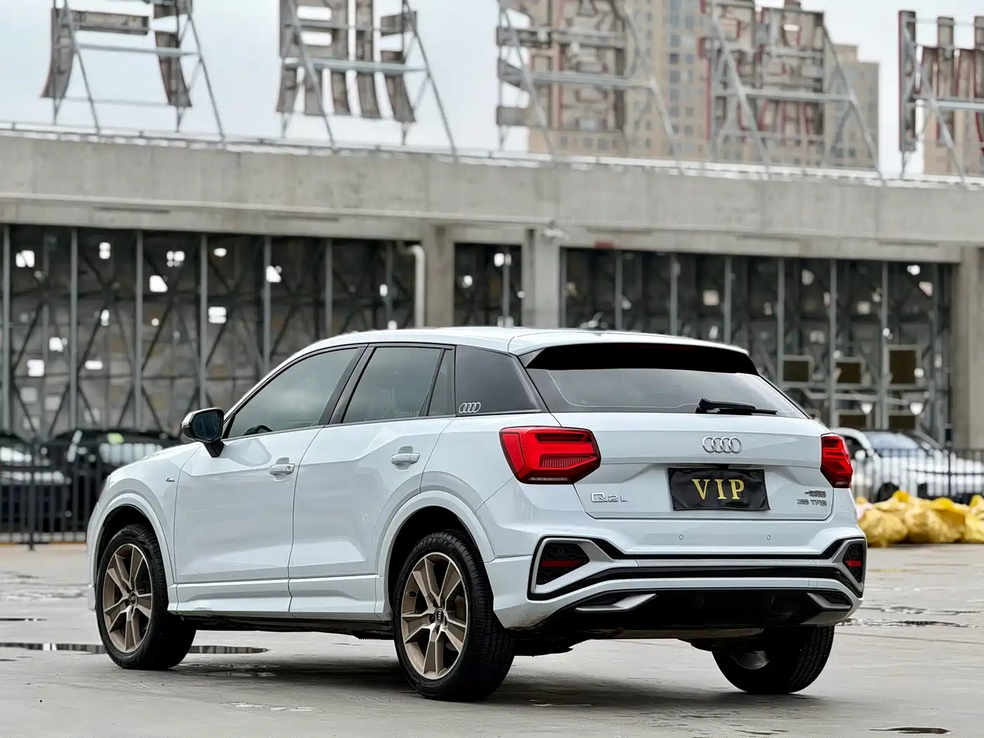 Audi Q2L 2022 35 TFSI Fashion Dynamic фото 7