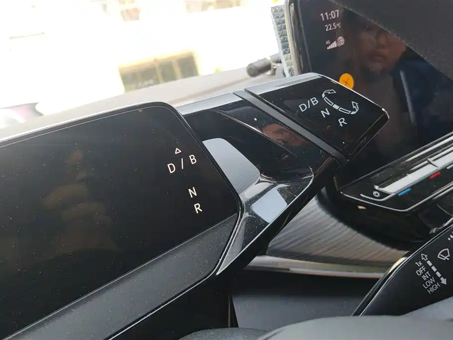 VOLKSWAGEN ID.4 CROZZ