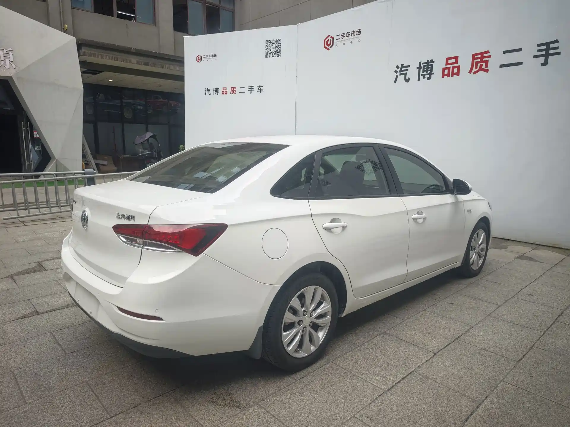 Фото 7 - Buick Excelle