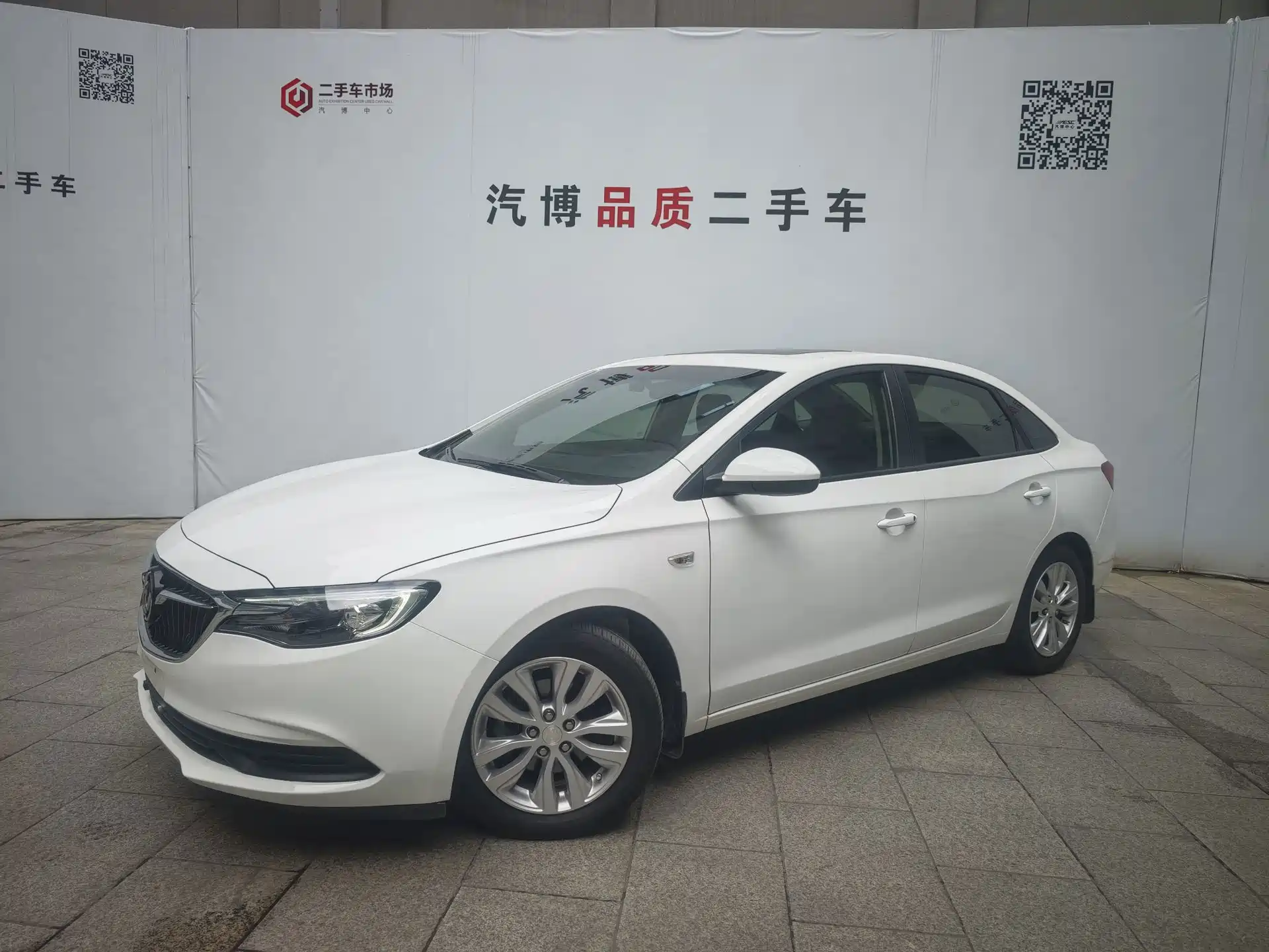 Фото 1 - Buick Excelle