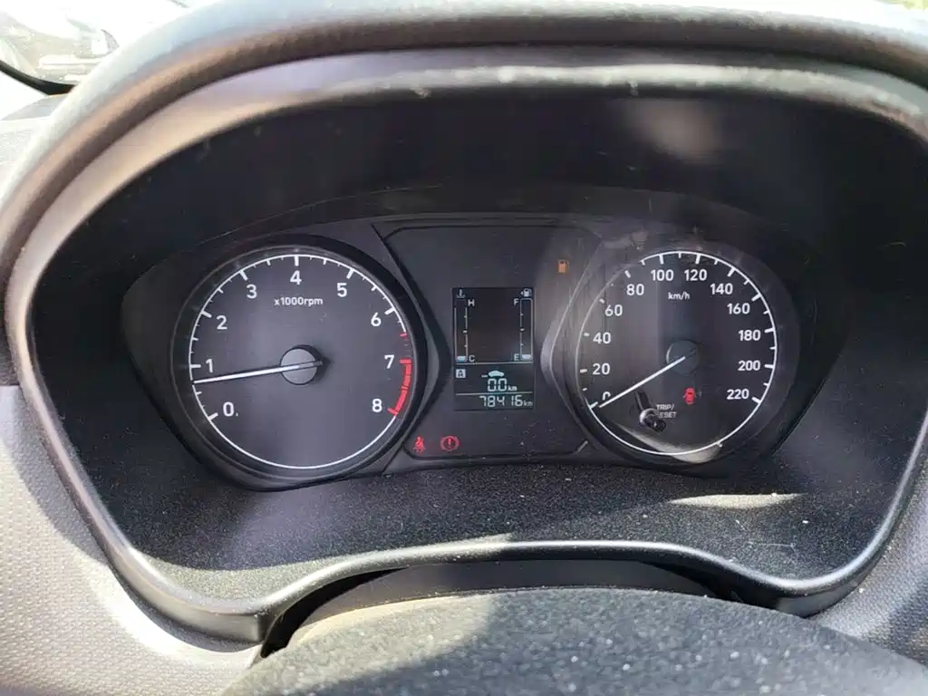 Фото 12 - Hyundai Verna