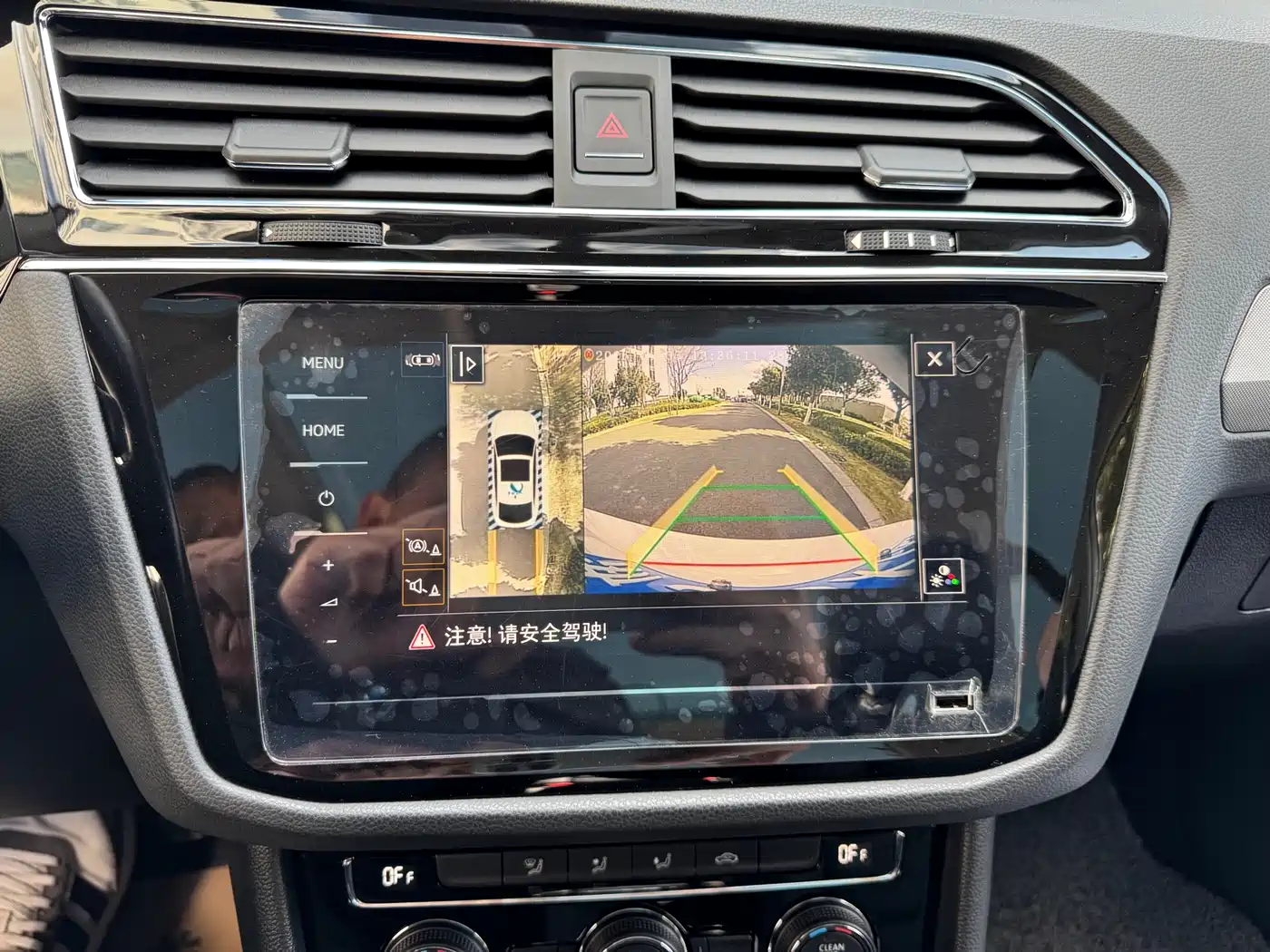 Volkswagen Tiguan L 2021 330TSI Automatic 2WD Smart фото 26