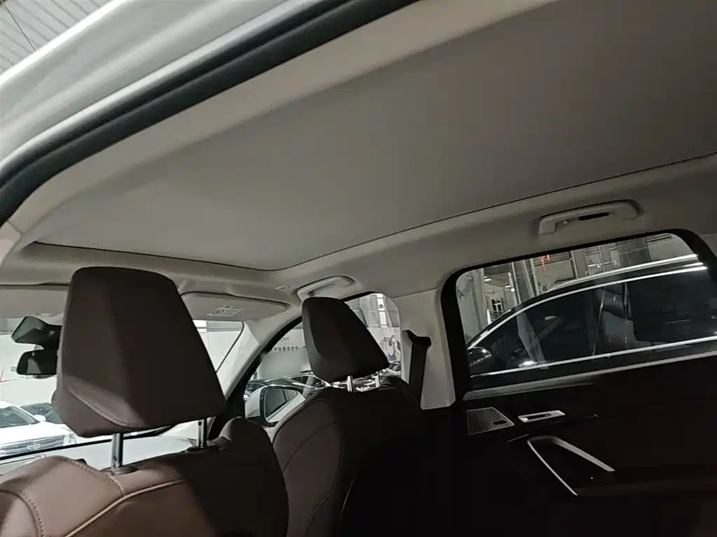 BMW X1 2023 sDrive25Li X Design Package фото 18
