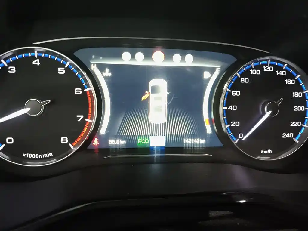 GAC Trumpchi Trumpchi M8 2018 320T Premium Edition фото 12
