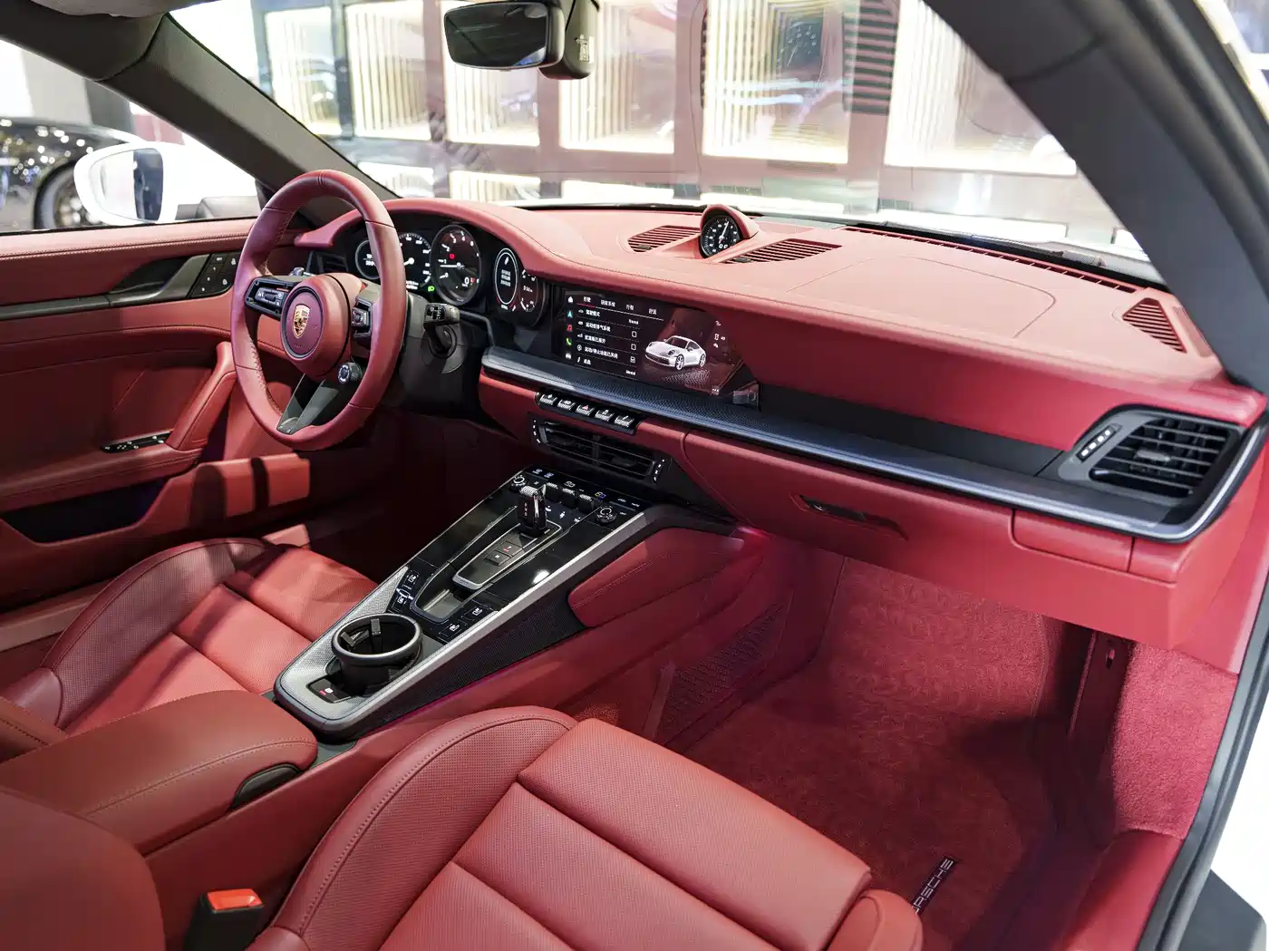 Porsche 911 2023 Carrera 3.0T фото 15